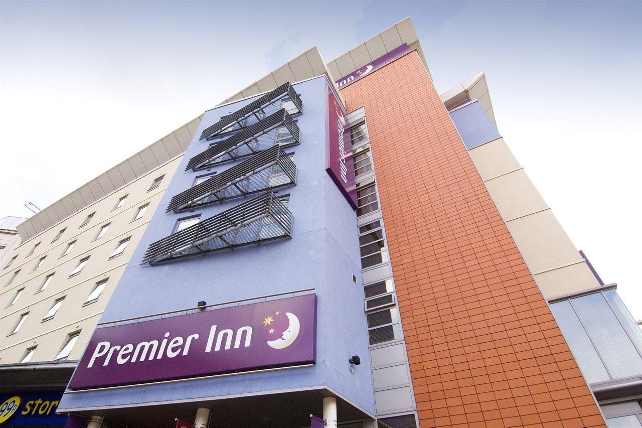 Premier Inn Sheffield City Centre Exterior photo